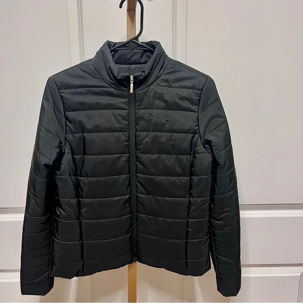 Michael Kors Women’s Black Cropped Puffer Jacket Size Medium